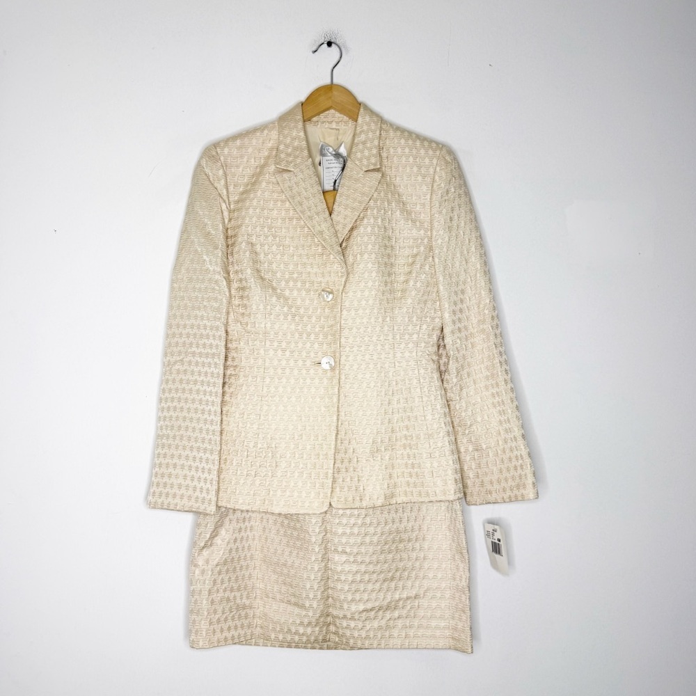Badgley Mischka Two-Piece Blazer & Skirt Suit Set Champagne NWT Size 10